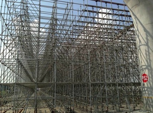 【蘇州腳手架搭拆廠家】不牢固、不穩(wěn)定★通通不要