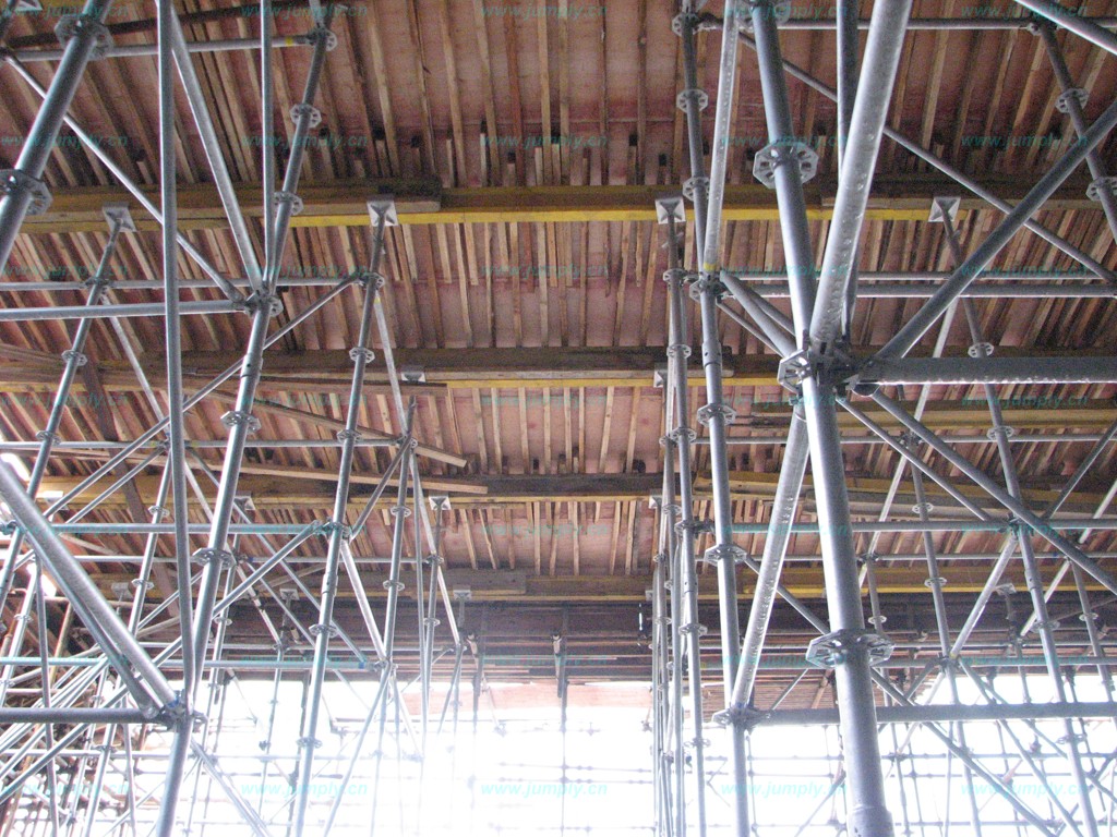 搭建建筑腳手架對配件有何要求？
